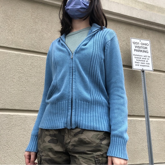 Y2K Blue Knit Zip-up Sweater - Picture 6 of 6
